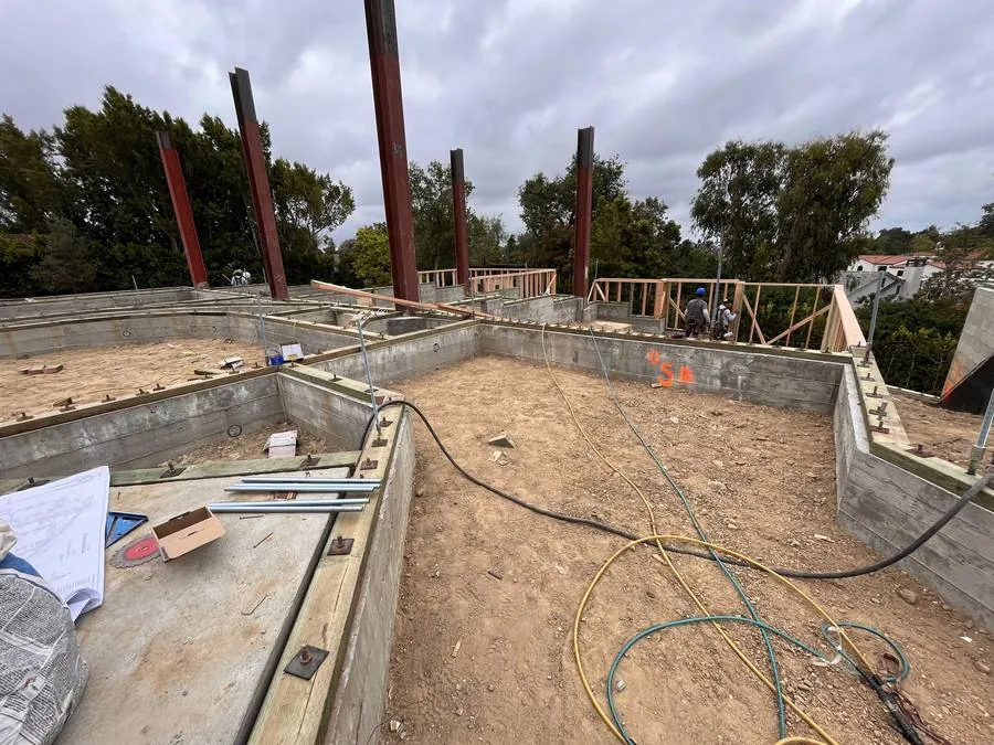 200 North Gunston Street
