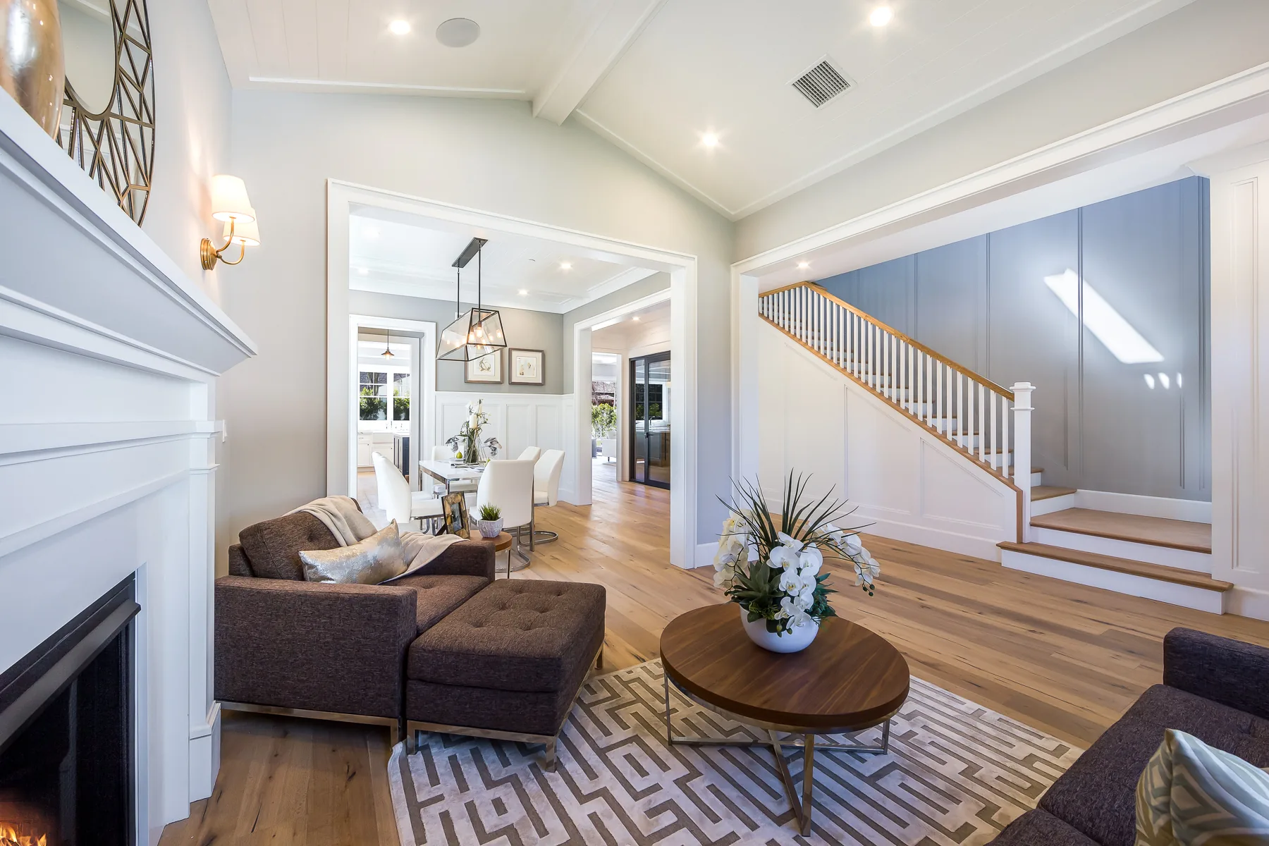 4201 Kraft Avenue